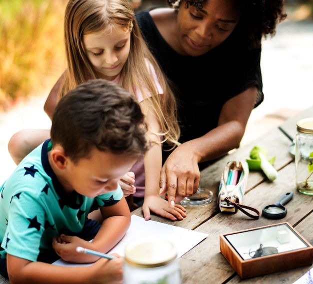 US Homeschooling Trends: Latest Updates & Resources for 2025