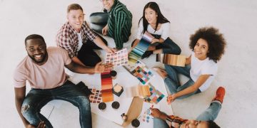 Exploring Alternatives to Traditional Four-Year Colleges in the US - Cover Image