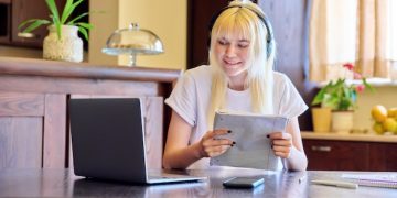 Top 4 Personal Finance Tips for US Millennials - Cover Image