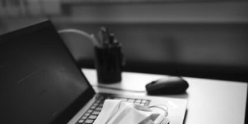 Understanding Your Credit Report: Personal Finance Tips for US Residents - Cover Image