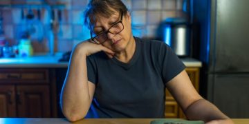 Personal Finance: US Residents' Guide to Debt Payoff - Cover Image