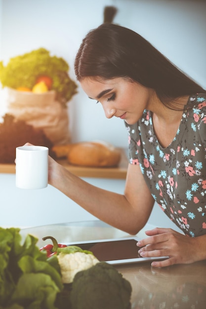 Save Money on Groceries: Personal Finance Tips for US Residents